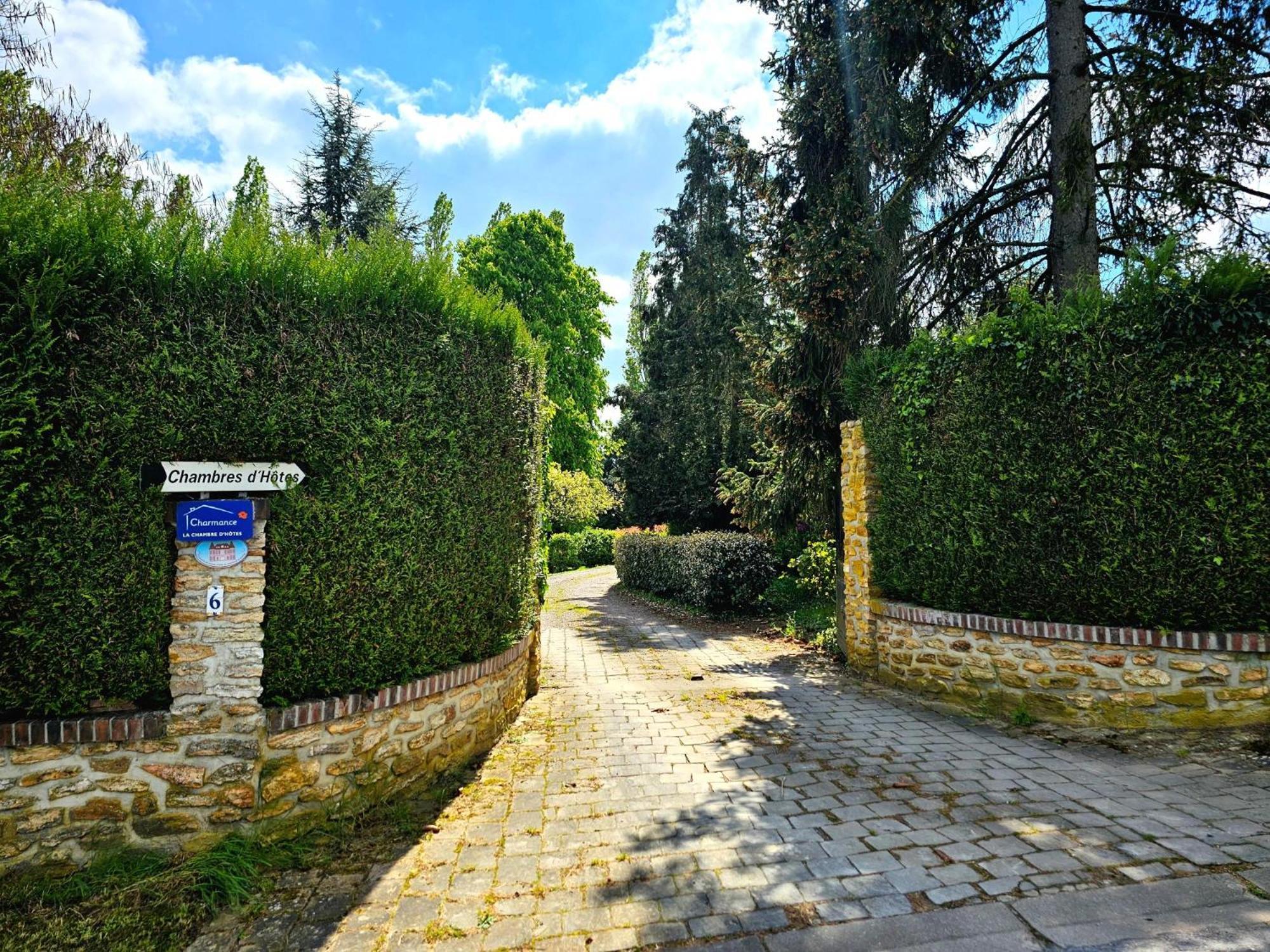 Le Charmel Chambres D'Hotes Chez Renee מראה חיצוני תמונה